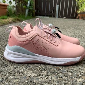 Clove Pink nursing shoes US size 7